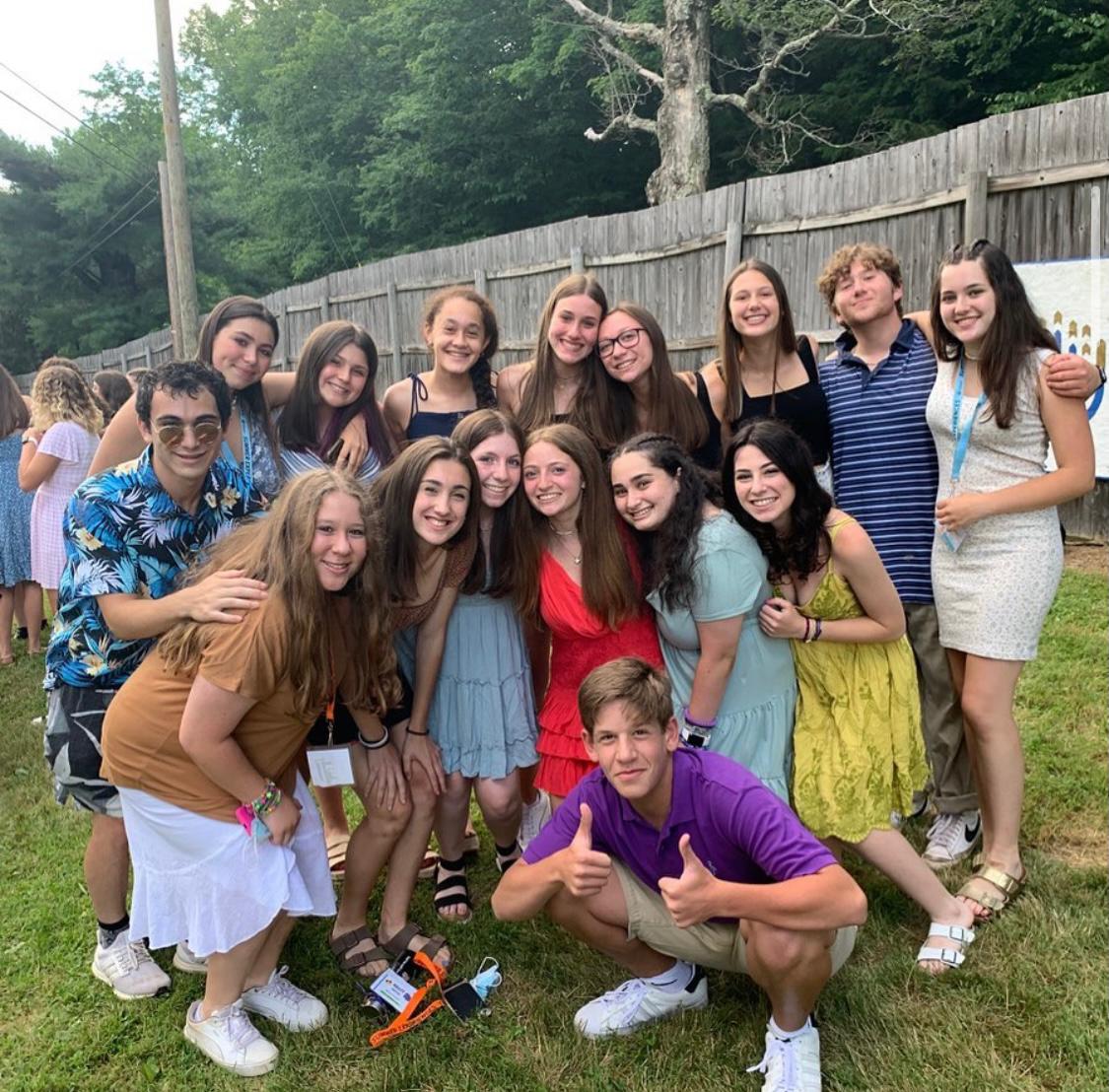 6144e7bf381b6f3b1834cdfd_nsr Shabbat pic