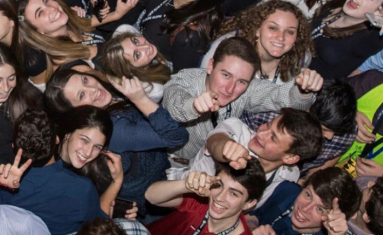 618e9d90358c1a8e769d462b_IMG_2325